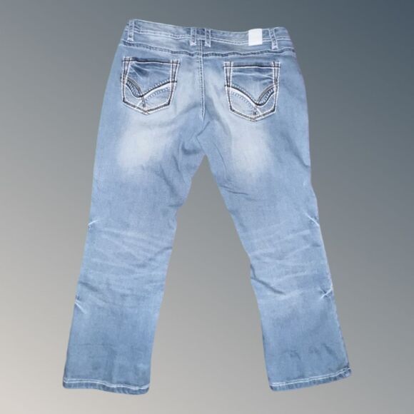 Maurices Low Rise Capri Jeans Size 7/8 Regular 32 #43 - Picture 5 of 6